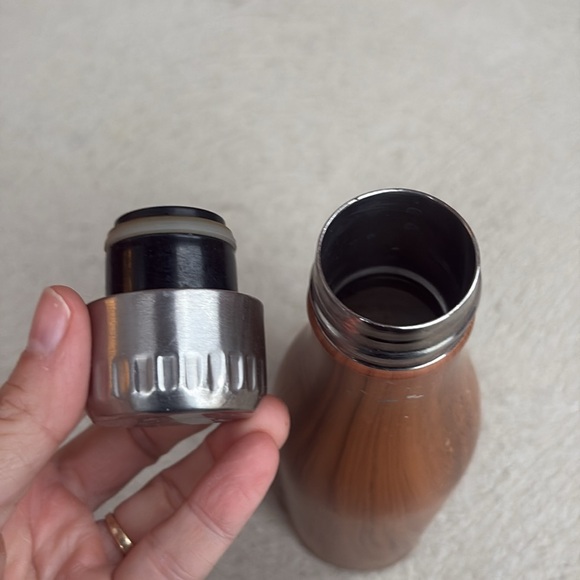 Mira 17oz. Vaccuum Insulated Stainless Steel Water Drink Bottle Wood Tone Look - Picture 9 of 10